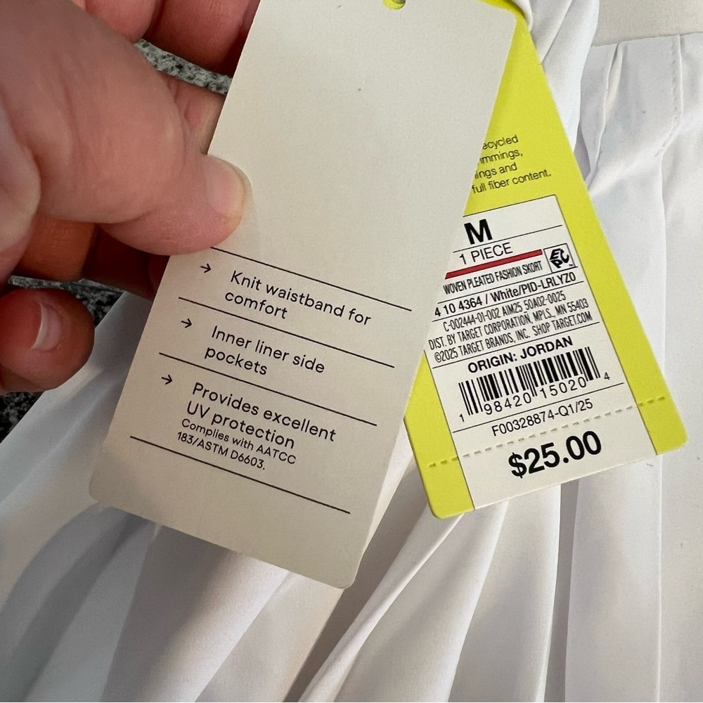 NWT All in Motion White High Rise Pleated Women's Skort- Size M - Picture 3 of 6